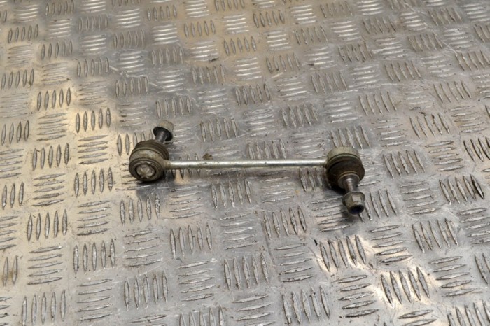 Bieleta stabilizatoare st&acirc;nga spate LAND ROVER RANGE ROVER VELAR L560 2019 13581468