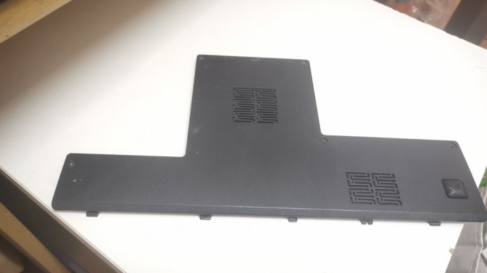 Cover Laptop lenovo b570