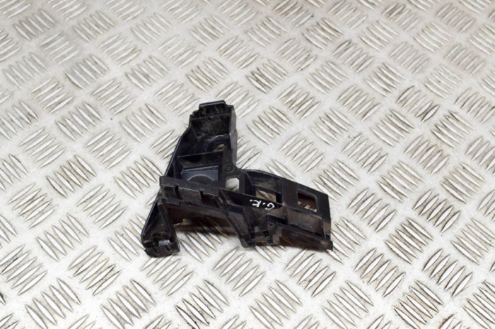 Suport bara de protecție st&acirc;nga spate VW GOLF VII 5G1, BQ1, BE1, BE2 2019 OEM: 5G6807393A 20440904