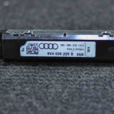 Amplificator de antena AUDI A3 Sportback 8VA, 8VF 2014 OEM: 8V4035225B