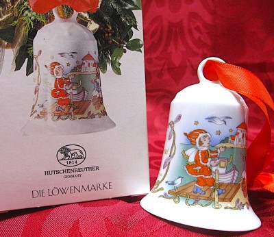CLOPOTEL CLOPOT PORTELAN HUTSCHENREUTHER DECOR SEMNAT OLE WINTHER ANUL 1994 foto