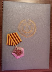 CC7 15 - comunism RDG - Decoratie militara cu brevet - Fur den Schutz - bonus!