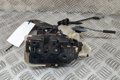&amp;Icirc;ncuietoare ușă dreapta față VW TRANSPORTER V T5 Flatbed 2004 OEM: 3B1837016BRL,3B1837016CBR,7H0837868 28498259 foto