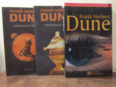 Dune / Canonicatul Dunei / Mantuitorul Dunei - Frank Herbert (3 vol.) foto
