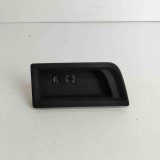 Port USB/AUX-In BMW 4 Coupe F32, F82 2016 OEM: 9207357,9229246 | 25125737