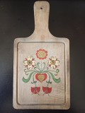 NI136 Painted Floral Design Wood Cutting Board