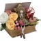 Aranjament floral personalizabil, Eventissimi, cutie cadou, carte, balerina, trandafiri criogenati si plante uscate multicolor