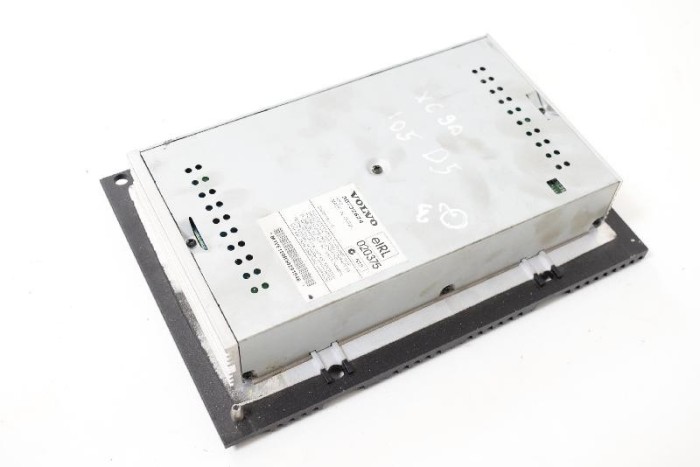Amplificator de sunet VOLVO XC90 I 2005 OEM: 30732824,3067268B01 2869611