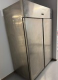 Oferta Speciala &ndash; Echipamente putin folosite - Frigider / Dospitor / Malaxor / Masa de lucru / HOTA / RASTEL cu tavi