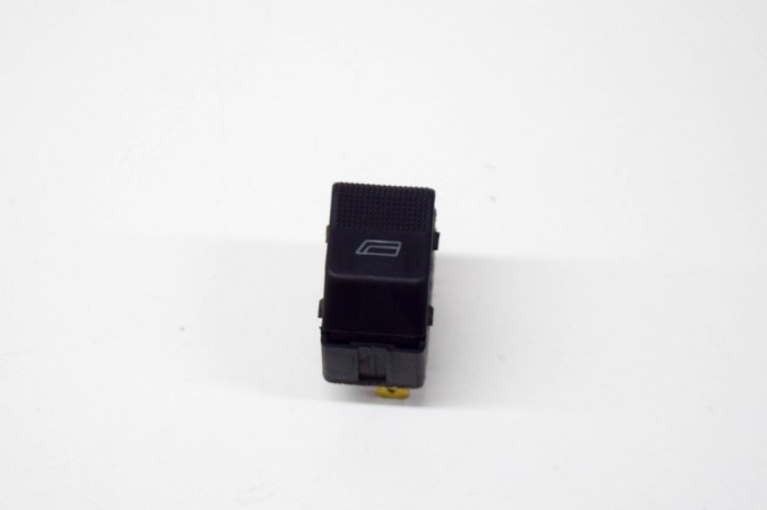 Buton geam ușă dreapta față AUDI A8 D2 4D2, 4D8 2000 OEM: 4D0959855 13677144