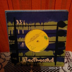 -Y- Elena Roizen ?? Hai Dunarea Mea VINIL 7 &amp;quot; foto