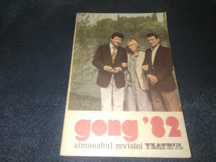 ALMANAH GONG 1982