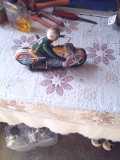 Jucarie veche Motociclist MS 702 China Perioada comunista An 1960
