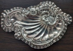 (35) SCRUMIERA / TAVITA DIN ARGINT, VINTAGE, MARCAJ ARGINT, MODEL FRUMOS, 57,51 GRAME