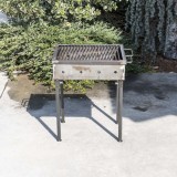 Gratar metalic pe carbuni 40x30 cm, grosime 3mm, picioare demontabile