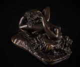 statueta nud
