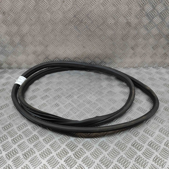 Garnitura ușă st&acirc;nga față BMW iX1 U11 BEV 2023 OEM: 9451505