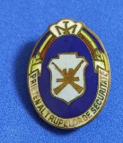 Insigna militara - Insigna Romania - Prieten al Trupelor de Securitate - MI-RSR (vezi foto spate-acul de prindere este rupt)
