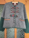 Cumpara ieftin Cardigan Tirol Lana Pura Dama Kitz Pichler Nasturi Metalici Flori Colt Austria Maro Verde 42cm