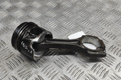 Piston SEAT LEON 1P1 2012 OEM: 03G107065C,038105401J 28162120 foto
