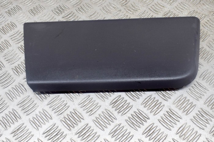 Bandou inferior ușă dreapta față CITRO&Euml;N JUMPER Furgon 2006 OEM: 1305776070 14147118