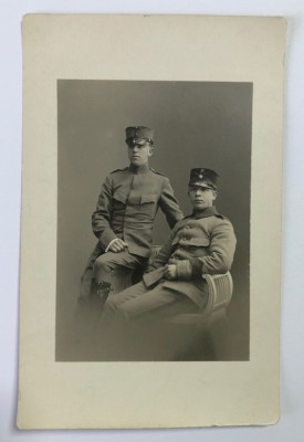 Fotografie infatisand doi soldati din primul razboi mondial foto
