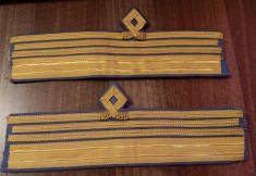 C3 - Grade militare maneca - comandor pilot aviatie - piesa de colectie!