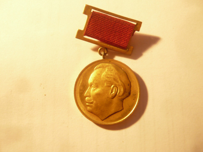 Medalie Bulgaria - 90 Ani Pres. Dimitrov ( 1882-1972)