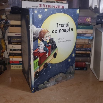 ULF STARK - TRENUL DE NOAPTE * ILUSTRATII , 2016 * foto