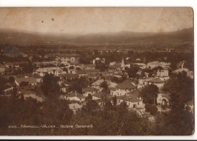 CPIB 21349 CARTE POSTALA - RAMNICU VALCEA. VEDERE GENERALA, AGENTIA HACHETTE foto