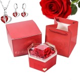 Cutie cadou trandafir etern, Orifesio, cu colier si cercei inima, cristal rosu, acril transparent, sertar ascuns