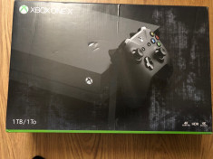 Xbox One X 1TB 4K NOU foto