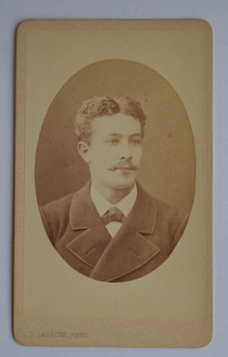 CDV Atelier Elvetia Geneve J. Lacroix tanar cu mustata