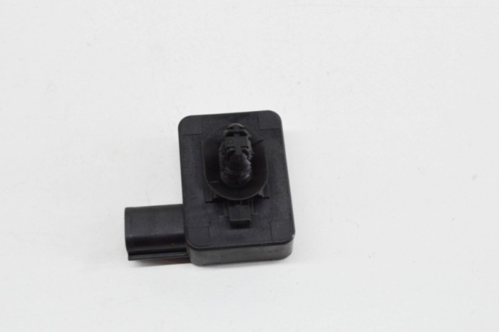 Amplificator de antena FORD USA Mustang Mach-E 2022 OEM: MU5T-14G618-AD | 21468783