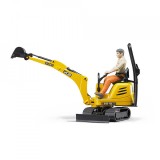 Cumpara ieftin BRUDER - MICRO EXCAVATOR JCB 8010 CTS SI MUNCITOR