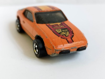 bnk jc Hot Wheels 1980 - Upfront 924 foto