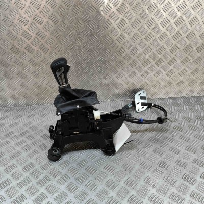 Timonerie cutie de viteze MAZDA CX-30 DM 2023 OEM: Off-road | 29830817 foto