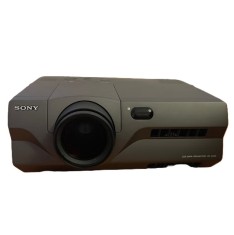 Videoproiector Second Hand SONY VPL-X600E, 1024x768, 600 lm, grad acceptabil