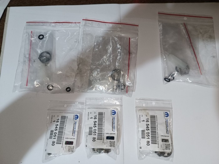 Set garnituri de etanșare injector 1.2 16 v 16 545 051 80