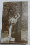 Carte postala, Femeie in padure, in port traditional, perioada interbelica