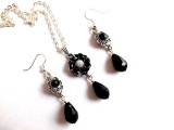 set colier si cercei cu cristale negre 37100