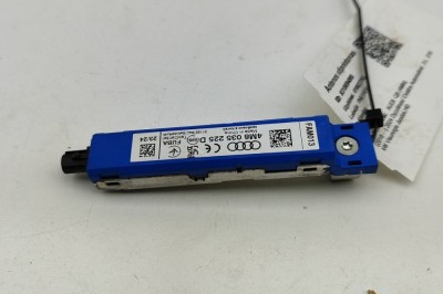 Amplificator de antena AUDI Q8 4MN 2024 OEM: 4M8035225D | 31869495 foto
