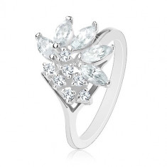 Inel de culoare argintie împodobit cu zirconii transparente, brațe lucioase - Marime inel: 54