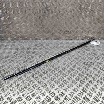 Chedar geam ușă dreapta spate HONDA CR-V V RW 2020 OEM: 72835-TLA-A01 foto