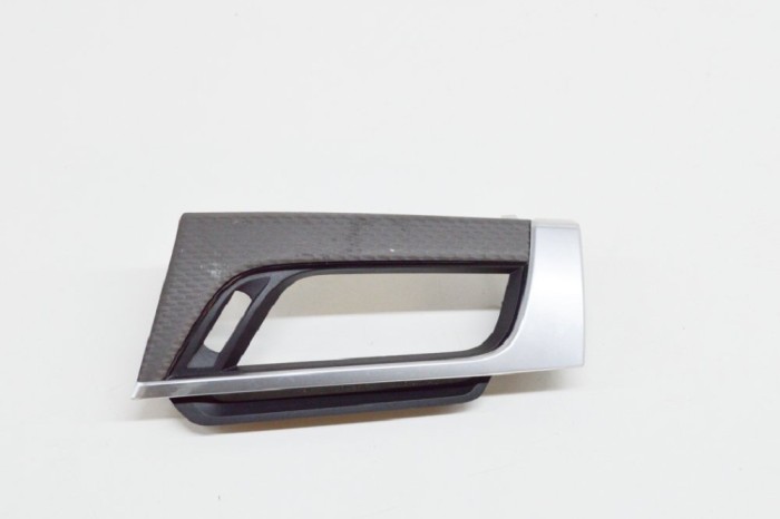 nerasta BMW X2 F39 2018 OEM: 9332456 11684275
