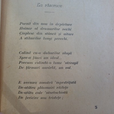 LA RASCRUCE.POEZII-CORIOLAN N.CHISANU CU DEDICATIE SI SEMNATURA-1939 X1. foto