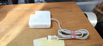 Incarcator Apple A1222 16.5 - 18.5V4,6A defect A7668 foto
