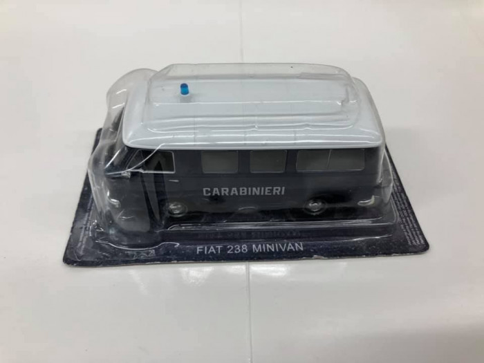 Macheta Fiat 238 Minivan - CARABINIERI ITALY Masini de Politie scara 1:43