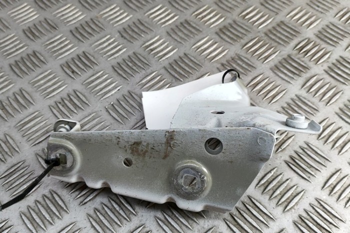 Suport aripa dreapta față SKODA KAMIQ 2020 OEM: 5LA821228,654821431 30971655