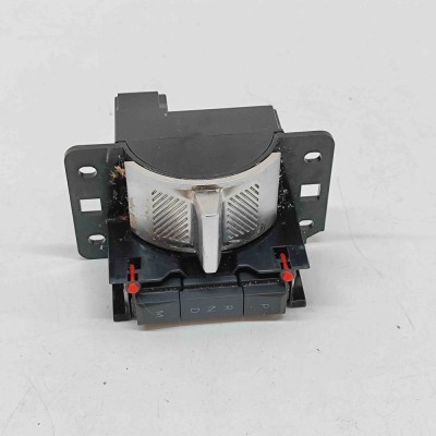 Timonerie cutie de viteze PEUGEOT 5008 II MC, MJ, MR, M4 2023 OEM: Off-road | 31990646 foto